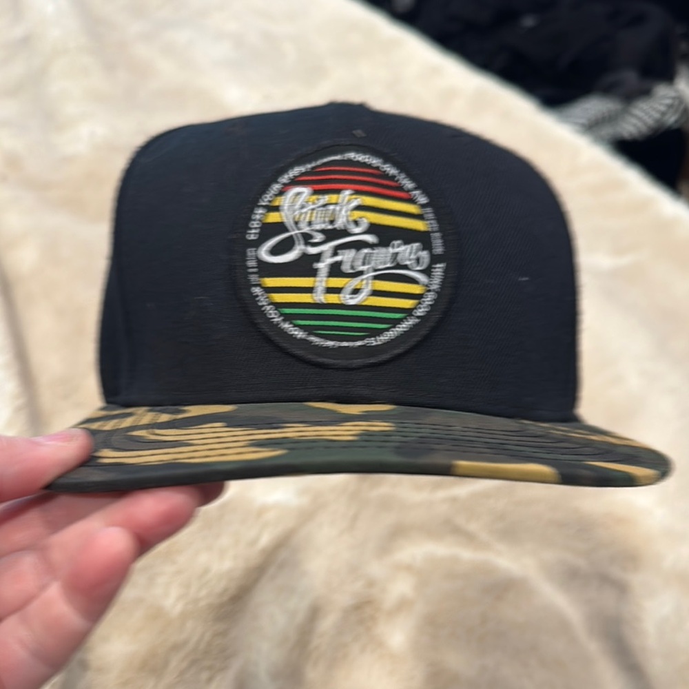 Stick Figure SnapBack - Picture 5 of 6